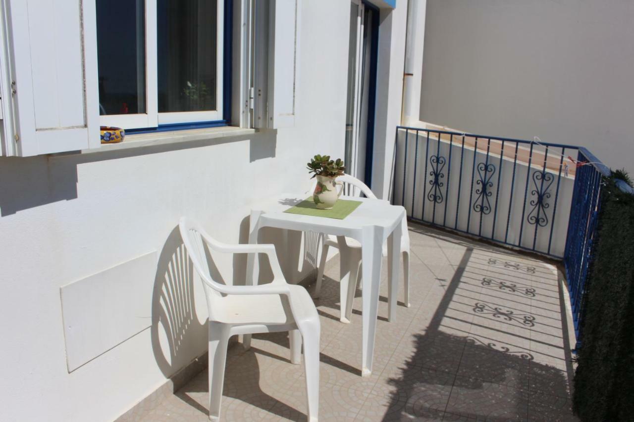Homestay Oceanus With Private Kitchen, Bathroom And Terrace 300m From The