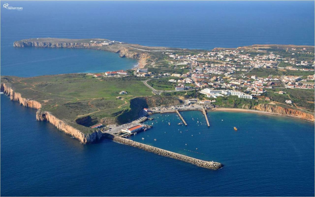 Homestay Oceanus With Private Kitchen, Bathroom And Terrace 300m From The Sagres